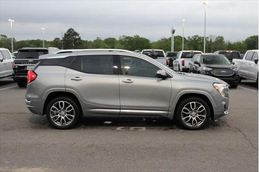 2023 GMC Terrain Denali