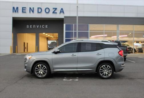 2023 GMC Terrain Denali