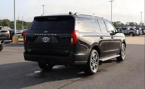 Agate Black Metallic 2025 Ford Expedition Max Active 4x4