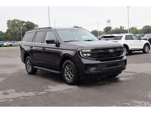 Dark Matter Gray Metallic 2026 Ford Expedition Active