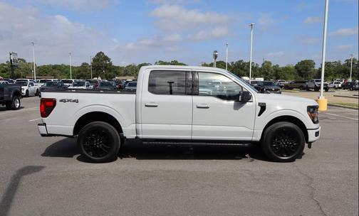Avalanche 2026 Ford F-150 XLT