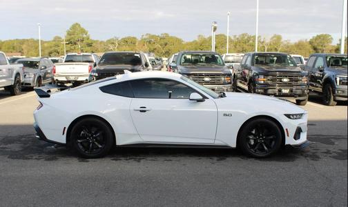 2025 Ford Mustang GT