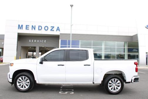 Photo 1 of 32 of 2020 Chevrolet Silverado 1500 Custom