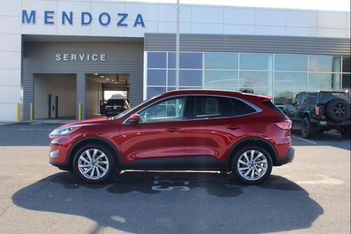 2021 Ford Escape Titanium