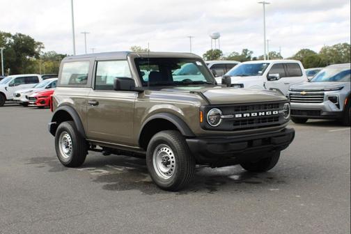 2025 Ford Bronco Base
