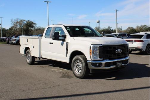 2026 Ford F-250 XL