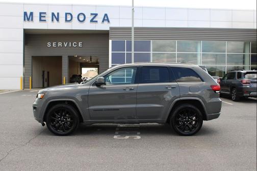 2021 Jeep Grand Cherokee Laredo