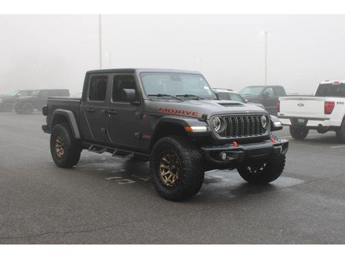 Granite Crystal Metallic Clearcoat 2024 Jeep Gladiator Mojave
