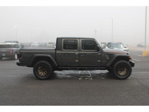 Granite Crystal Metallic Clearcoat 2024 Jeep Gladiator Mojave