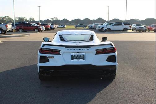 2025 Chevrolet Corvette Stingray w/2LT