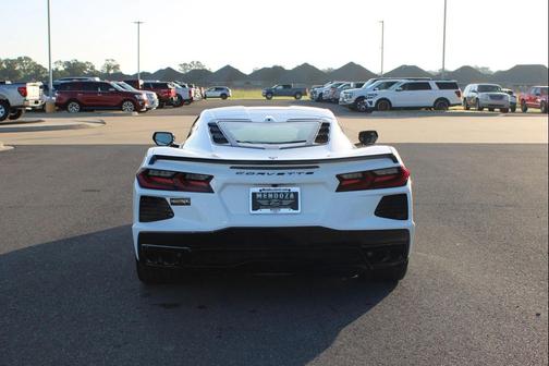 2025 Chevrolet Corvette Stingray w/2LT
