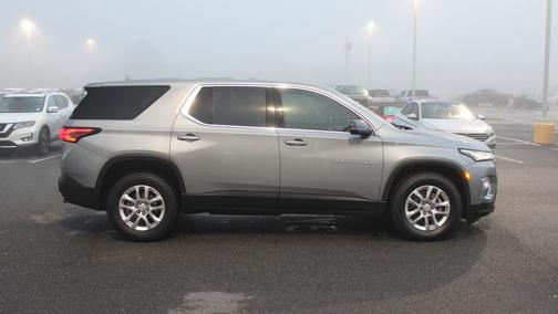 2023 Chevrolet Traverse LS