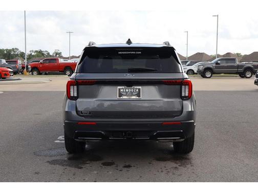 Carbonized Gray Metallic 2026 Ford Explorer ST-Line