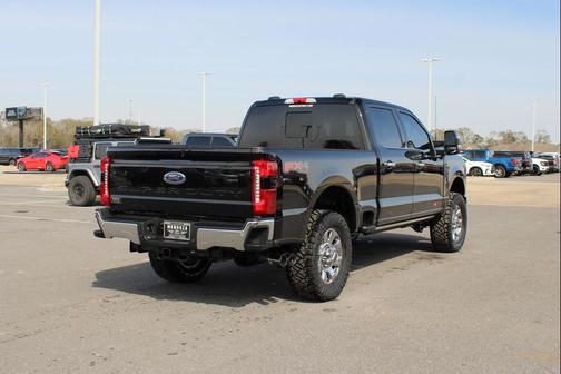 Agate Black Metallic 2026 Ford F-250 Lariat