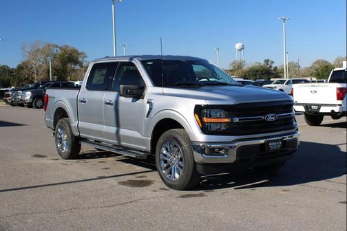 Iconic Silver Metallic 2026 Ford F-150 XLT