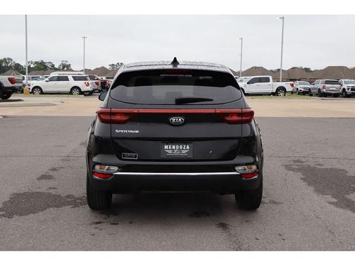 Black Cherry 2022 Kia Sportage LX