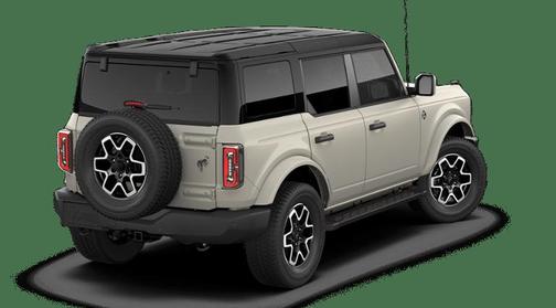 Desert Sand 2026 Ford Bronco Outer Banks