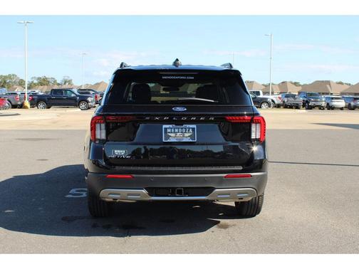 Agate Black Metallic 2026 Ford Explorer Active