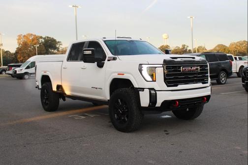 2024 GMC Sierra 2500 AT4