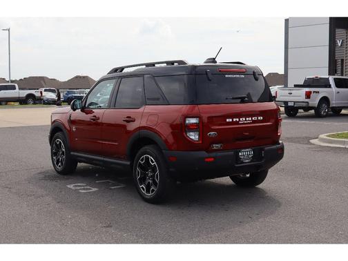 Ruby Red Metallic Tinted Clearcoat 2025 Ford Bronco Sport Outer Banks