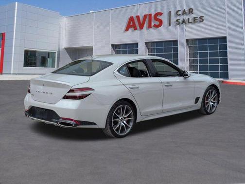 Vatna Gray 2025 Genesis G70 2.5T RWD