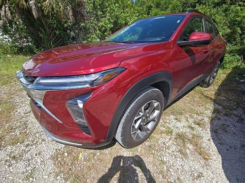 Crimson 2025 Chevrolet Trax LT