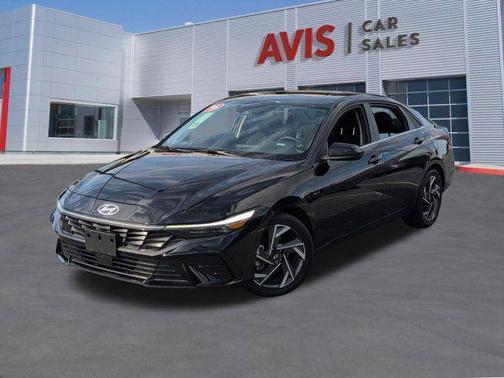 Abyss Black 2025 Hyundai ELANTRA SEL