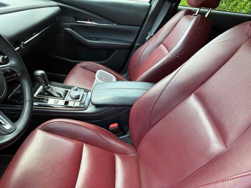 Polymetal Gray Metallic 2025 Mazda CX-30 2.5 S Carbon Edition
