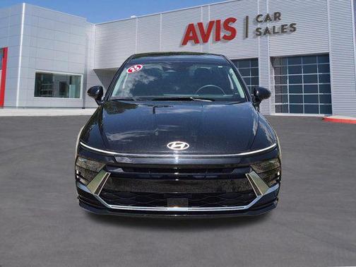 Abyss Black 2025 Hyundai SONATA SEL