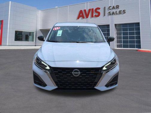 Gray Sky Pearl 2025 Nissan Altima SR AWD