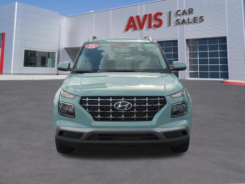 Mirage Green 2025 Hyundai VENUE SEL