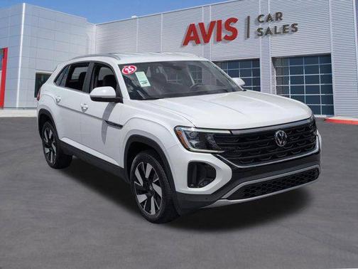 Pure White 2025 Volkswagen Atlas Cross Sport 2.0T SE w/Technology