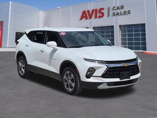 Summit White 2025 Chevrolet Blazer 2LT