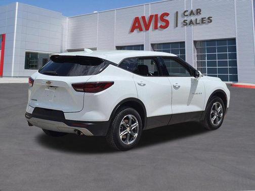 Summit White 2025 Chevrolet Blazer 2LT