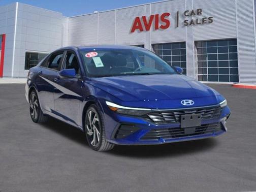 2025 Hyundai ELANTRA SEL