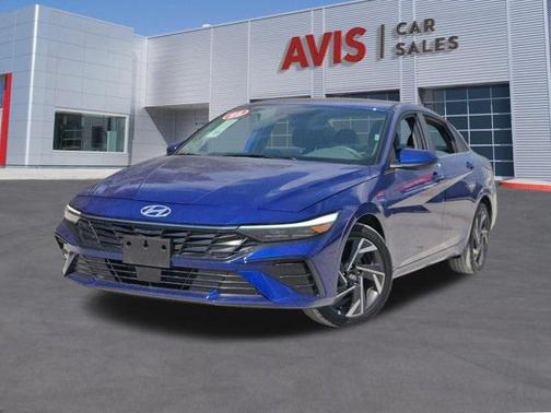 2025 Hyundai ELANTRA SEL