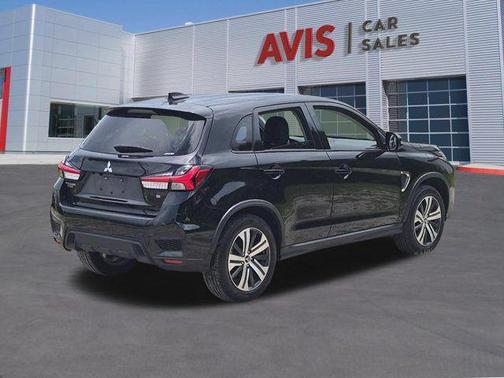 Labrador Black Pearl 2025 Mitsubishi Outlander Sport SE