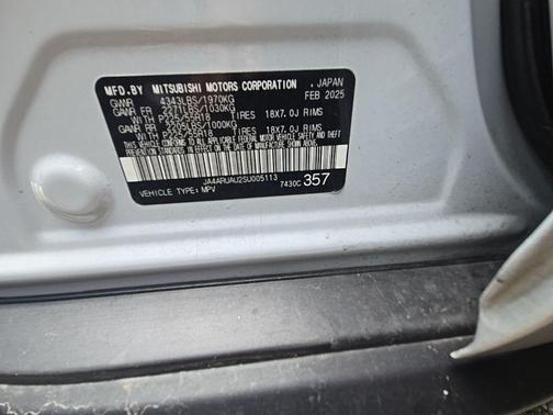 White Diamond 2025 Mitsubishi Outlander Sport SE