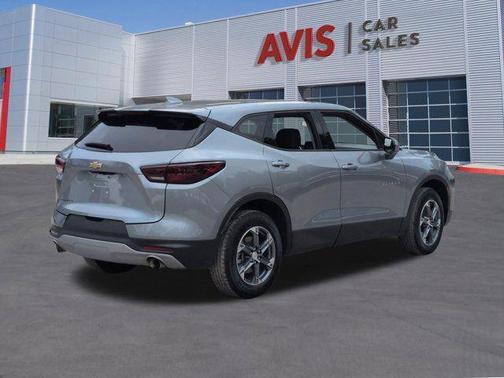 Sterling Gray Metallic 2025 Chevrolet Blazer 2LT