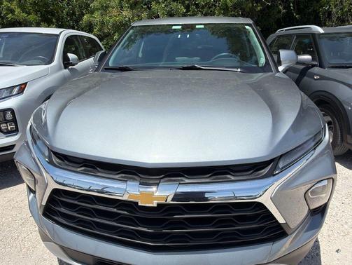 Sterling Gray Metallic 2025 Chevrolet Blazer 2LT