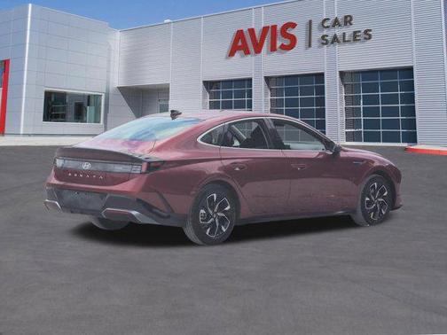 Ultimate red 2025 Hyundai SONATA SEL