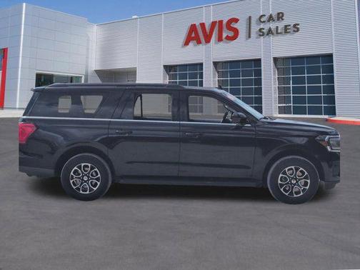 White 2024 Ford Expedition Max XLT