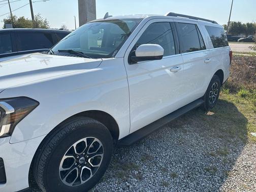 White 2024 Ford Expedition Max XLT
