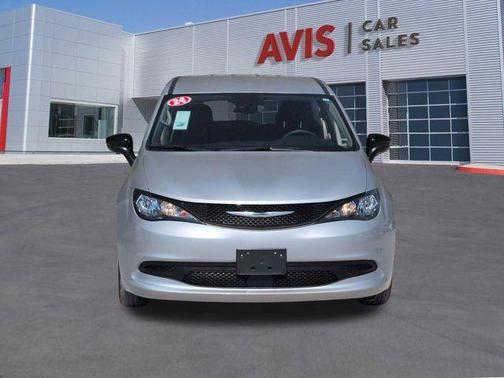 2024 Chrysler Voyager LX