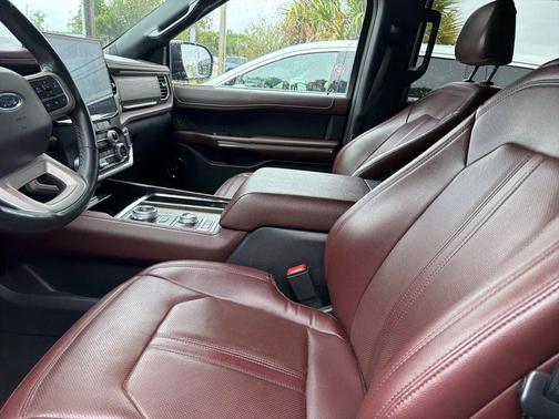 Dark Matter Gray Metallic 2024 Ford Expedition Limited