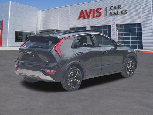 Interstellar Gray 2025 Kia Niro LX