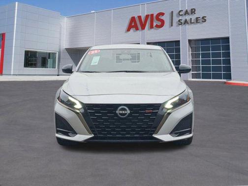 2025 Nissan Altima SR FWD