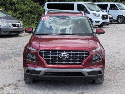 Ultimate Red 2025 Hyundai VENUE SEL