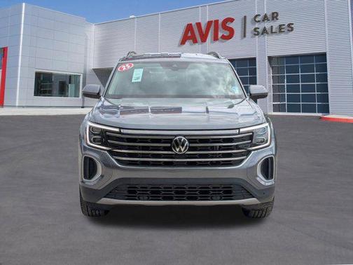 Gray 2025 Volkswagen Atlas 2.0T SE w/Technology