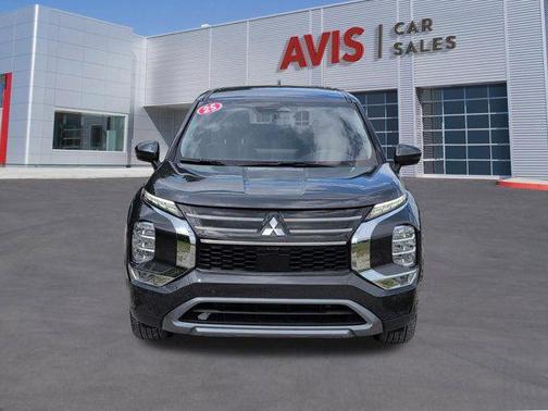 Charcoal 2025 Mitsubishi Outlander SE